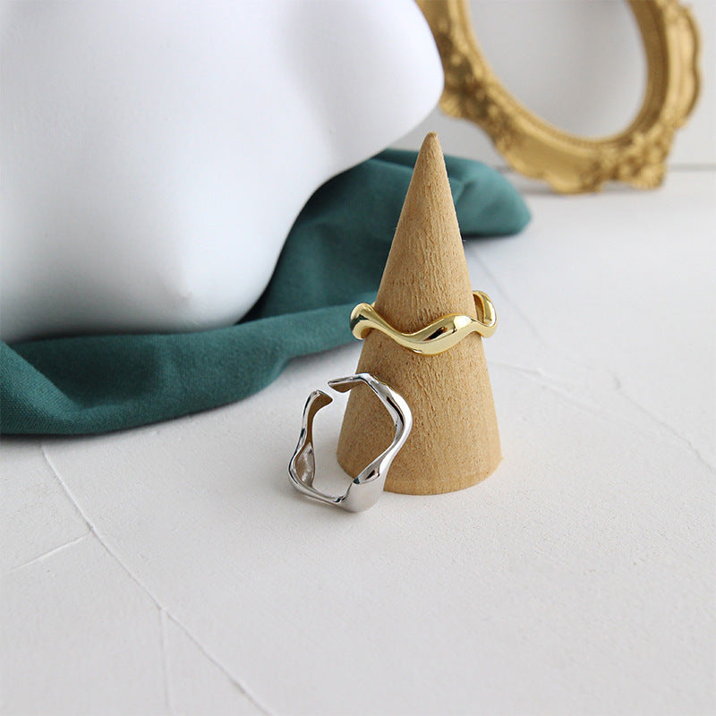 Levavenci Wavy Ring - Minimalist S925 Sterling Silver Ring - Levavenci - Jewelry - Opulent 18K Gold / Adjustable