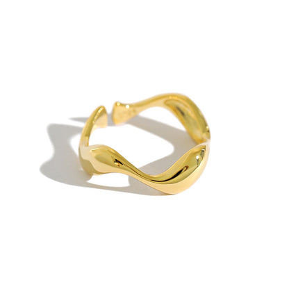 Levavenci Wavy Ring - Minimalist S925 Sterling Silver Ring - Levavenci - Jewelry - Opulent 18K Gold / Adjustable