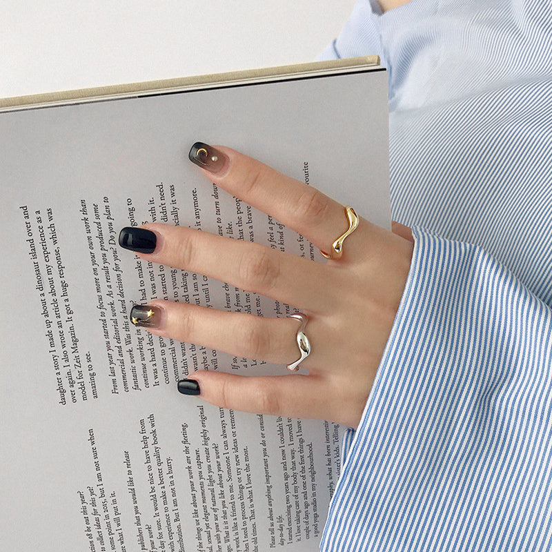 Levavenci Wavy Ring - Minimalist S925 Sterling Silver Ring - Levavenci - Jewelry - Opulent 18K Gold / Adjustable